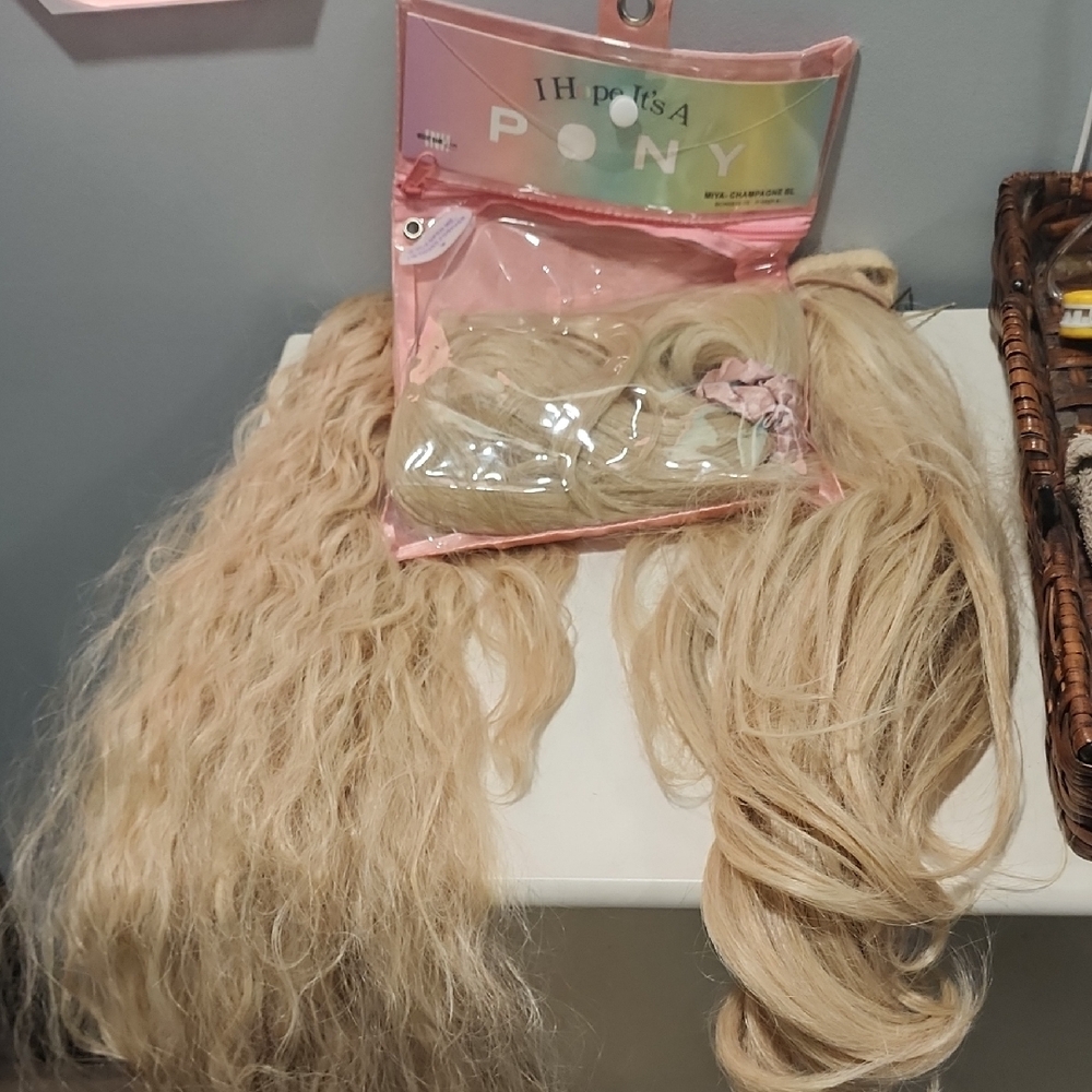 INH Phony Pony Set Of 3 In Blonde